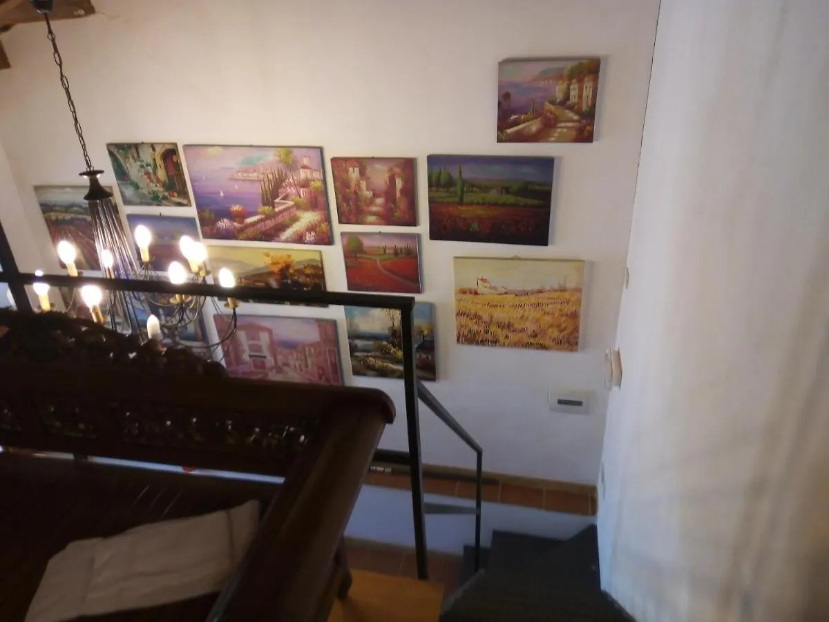 Agriturismo Castelluzzo Organic Farm Farm stay