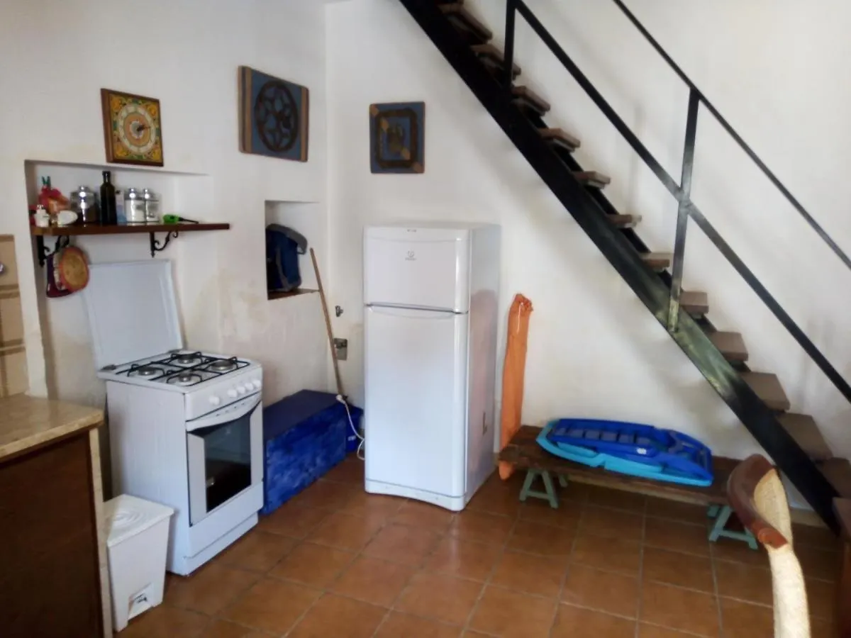 Agriturismo Castelluzzo Organic Farm 0*,  Italy
